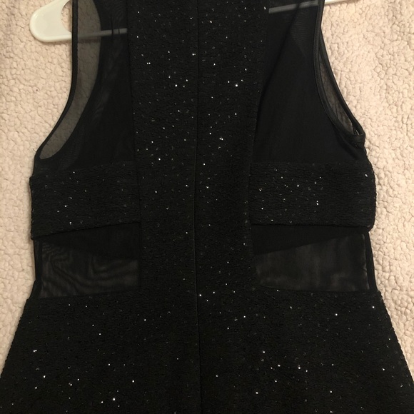 Dress - Picture 5 of 5